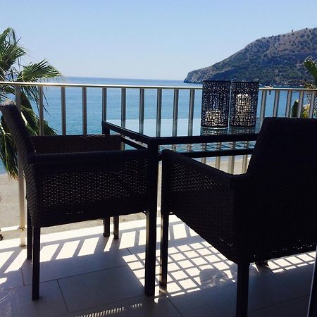 Modern Luxury Beach Penthouse ลาเอร์ราดูรา ภายนอก รูปภาพ