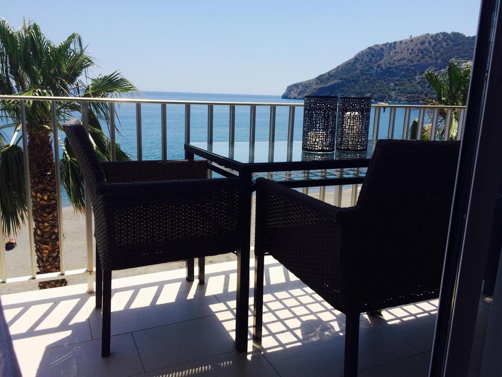 Modern Luxury Beach Penthouse ลาเอร์ราดูรา ภายนอก รูปภาพ